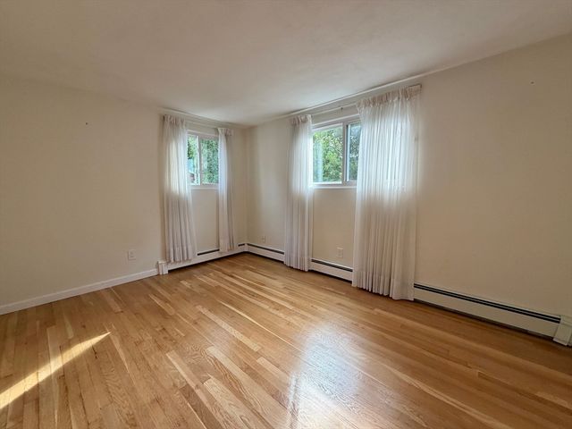 39 Townly Rd Watertown 1, Watertown, MA 02472
