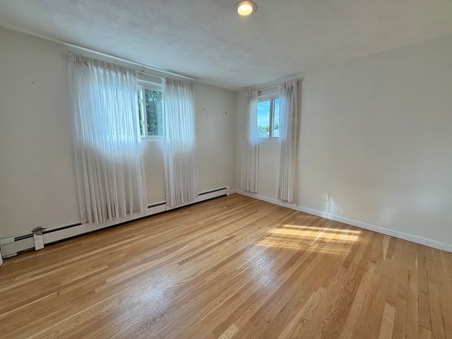 39 Townly Rd Watertown 1, Watertown, MA 02472