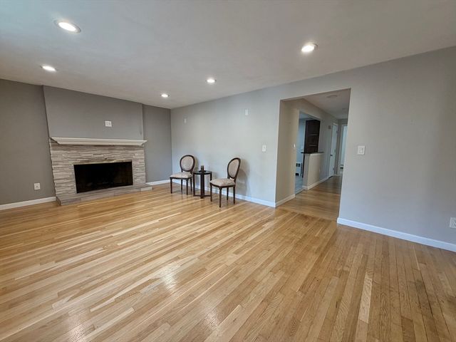 39 Townly Rd Watertown 1, Watertown, MA 02472