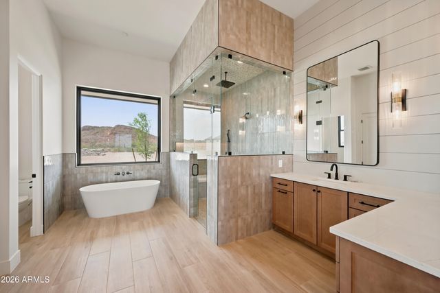 1764 W LUCKY Lane, San Tan Valley, AZ 85144