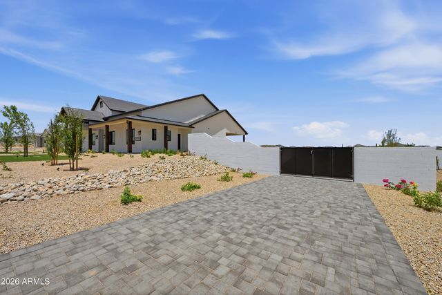1764 W LUCKY Lane, San Tan Valley, AZ 85144