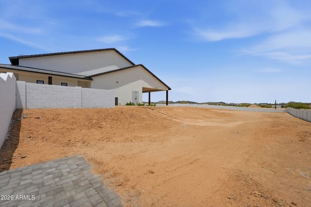 1764 W LUCKY Lane, San Tan Valley, AZ 85144