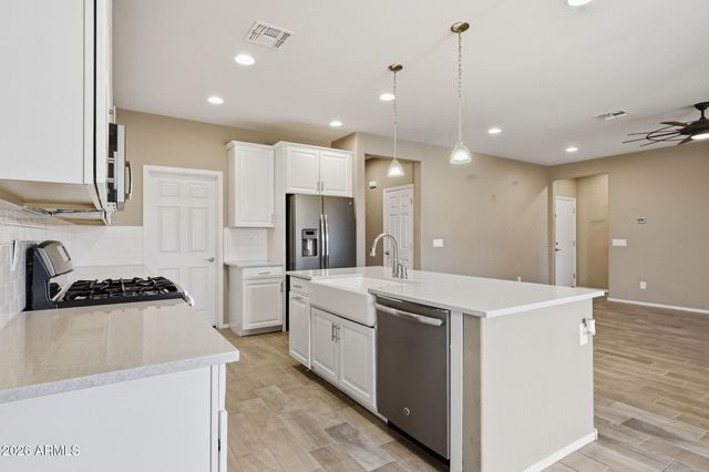 7734 W SHUMWAY FARM Road, Laveen, AZ 85339