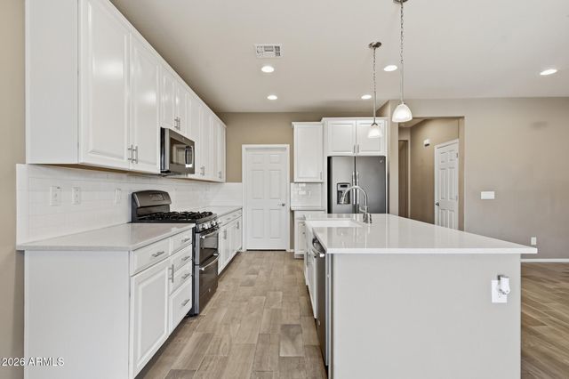 7734 W SHUMWAY FARM Road, Laveen, AZ 85339