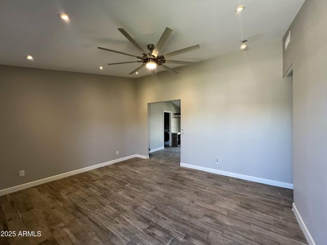 8201 S 26TH Street, Phoenix, AZ 85042