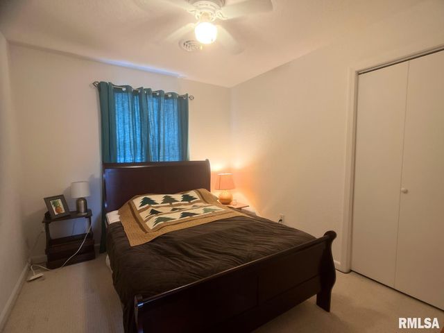 617 N 10TH Street, Herrin, IL 62948