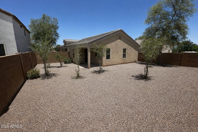 43685 W WILD HORSE Trail, Maricopa, AZ 85138