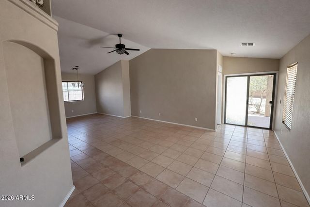 43685 W WILD HORSE Trail, Maricopa, AZ 85138