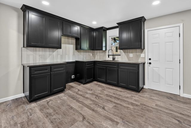 203 S Olive St., Gladewater, TX 75647