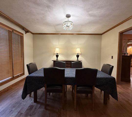 3934 East Linwood Terrace, Springfield, MO 65809