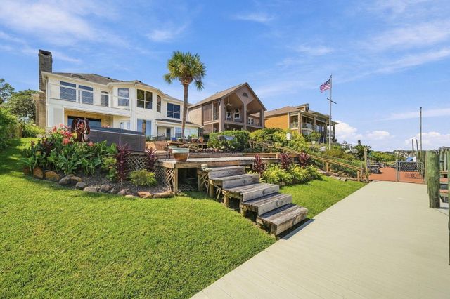 932 Plantation Street, League City, TX 77573