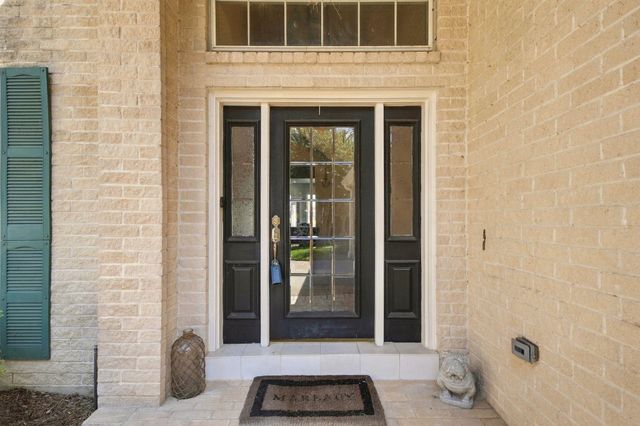 932 Plantation Street, League City, TX 77573