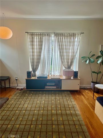 3429 Descanso, Los Angeles, CA 90026