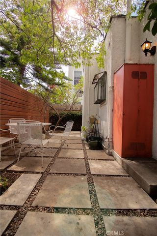 3429 Descanso, Los Angeles, CA 90026