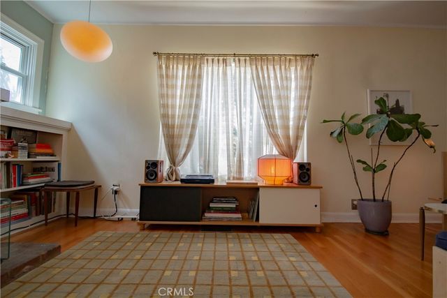 3429 Descanso, Los Angeles, CA 90026
