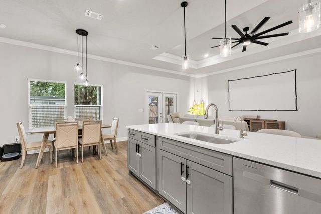 1201 Forest Heights Road, Fort Walton Beach, FL 32547