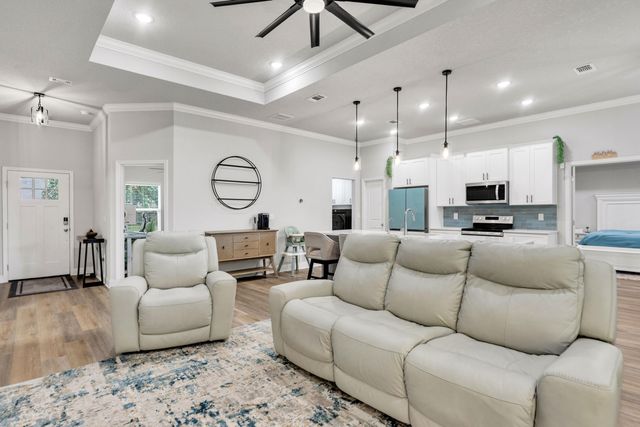 1201 Forest Heights Road, Fort Walton Beach, FL 32547