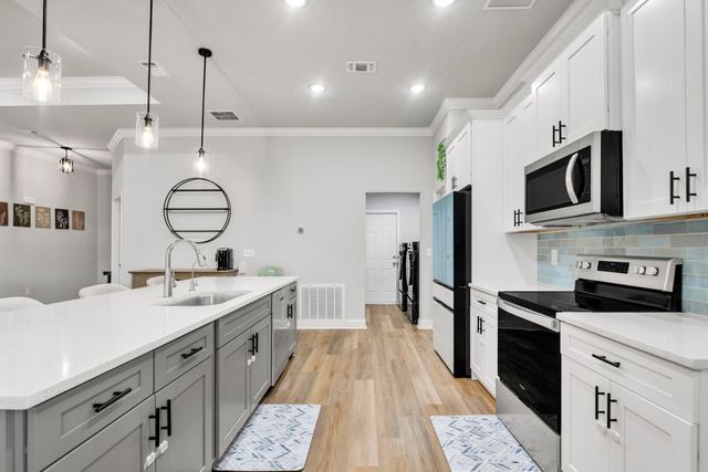 1201 Forest Heights Road, Fort Walton Beach, FL 32547