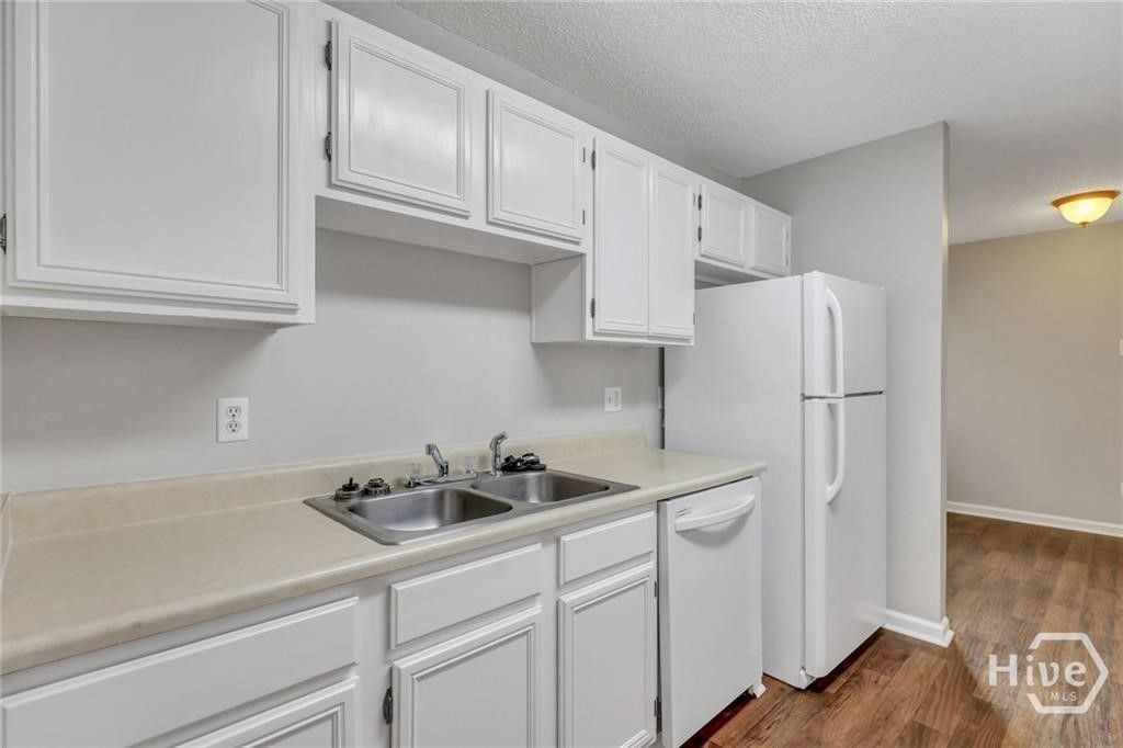 Image 18 of property listing at 314 Teal Lake Drive, Richmond Hill, GA 31324