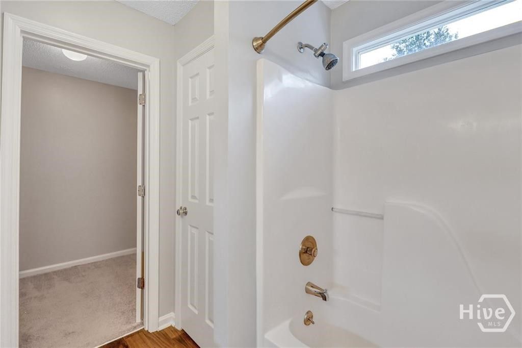 Image 33 of property listing at 314 Teal Lake Drive, Richmond Hill, GA 31324