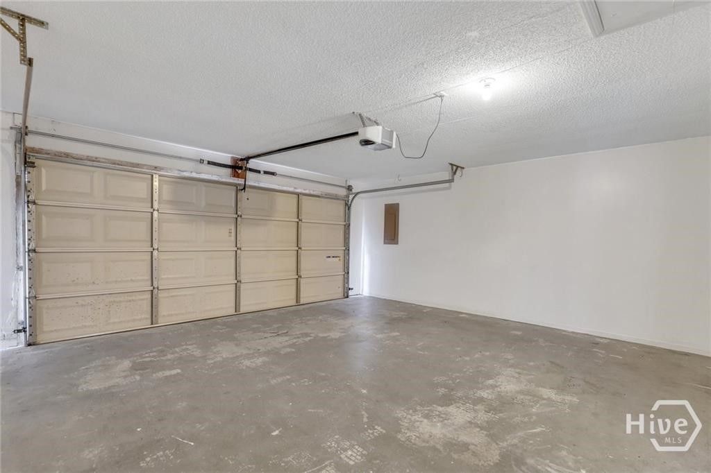 Image 39 of property listing at 314 Teal Lake Drive, Richmond Hill, GA 31324