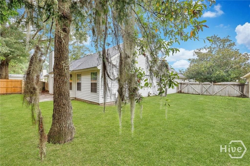 Image 44 of property listing at 314 Teal Lake Drive, Richmond Hill, GA 31324
