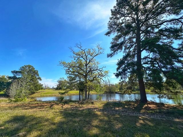751 Cr 121, Centerville, TX 75833