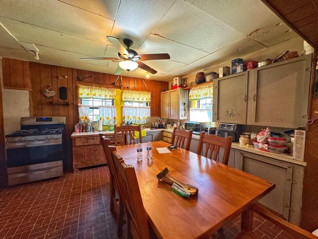 751 Cr 121, Centerville, TX 75833