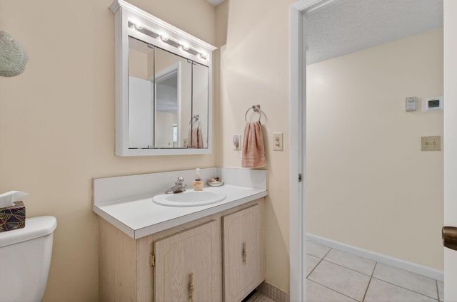 1225 Club Drive W B, Delray Beach, FL 33445