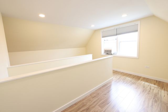 4436 S Komensky Avenue, Chicago, IL 60632