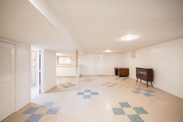 4436 S Komensky Avenue, Chicago, IL 60632