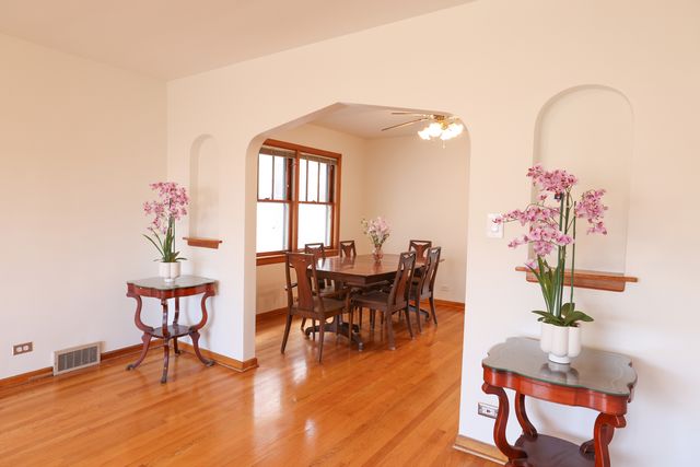 4436 S Komensky Avenue, Chicago, IL 60632