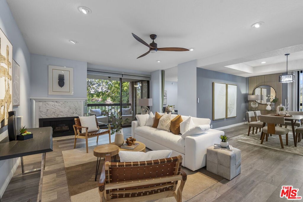 4477 Wilshire Boulevard 203, Los Angeles, CA 90010