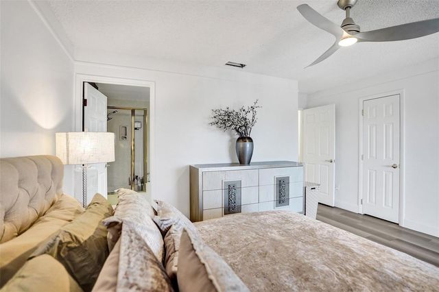 270 Captains Walk 310, Delray Beach, FL 33483