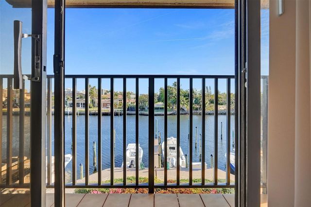 270 Captains Walk 310, Delray Beach, FL 33483