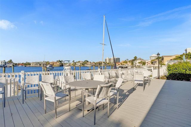270 Captains Walk 310, Delray Beach, FL 33483