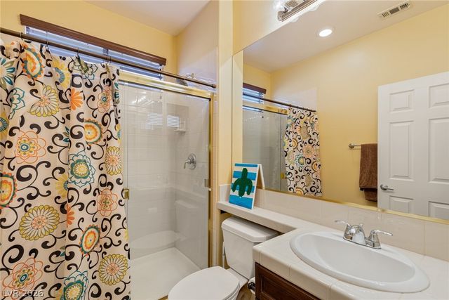 724 PINNACLE HEIGHTS Lane, Las Vegas, NV 89144