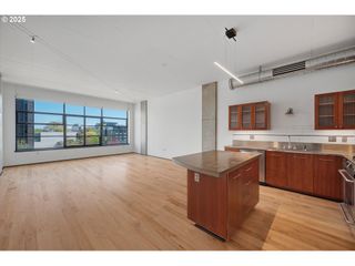 420 Nw 11TH Ave 622, Portland, OR 97209
