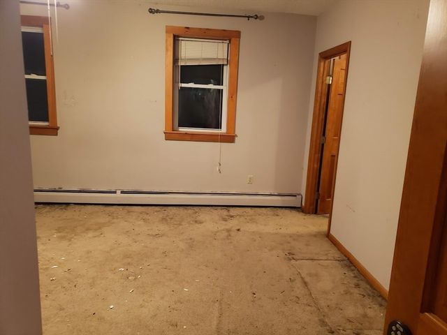 160 Bentley Rd, Barre, MA 01005