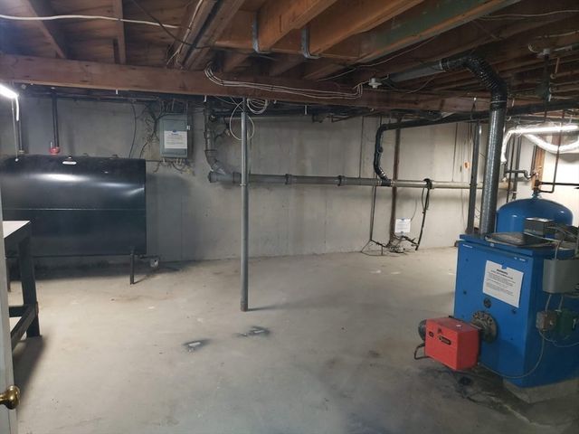 160 Bentley Rd, Barre, MA 01005