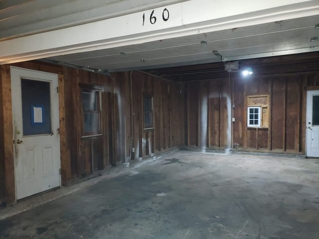 160 Bentley Rd, Barre, MA 01005