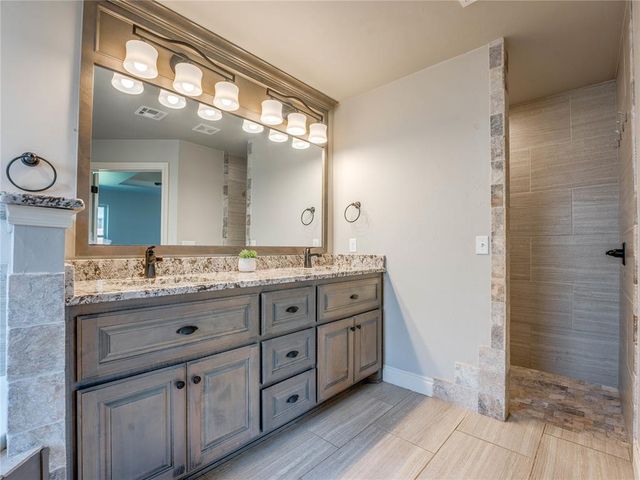 3301 Wakefield Road, Edmond, OK 73034