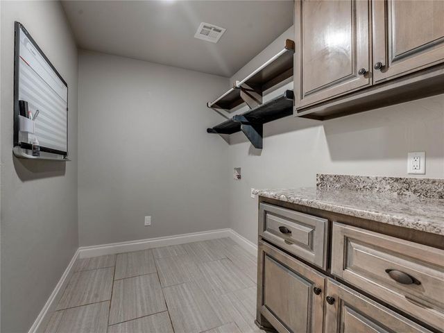 3301 Wakefield Road, Edmond, OK 73034
