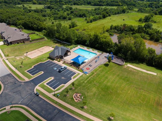 3301 Wakefield Road, Edmond, OK 73034