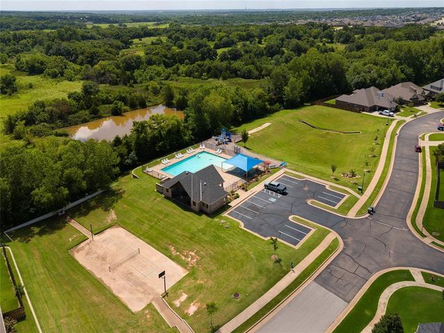 3301 Wakefield Road, Edmond, OK 73034