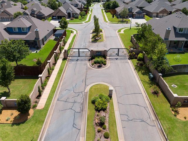 3301 Wakefield Road, Edmond, OK 73034