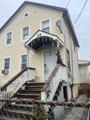 29 White St, West Orange Twp., NJ 07052