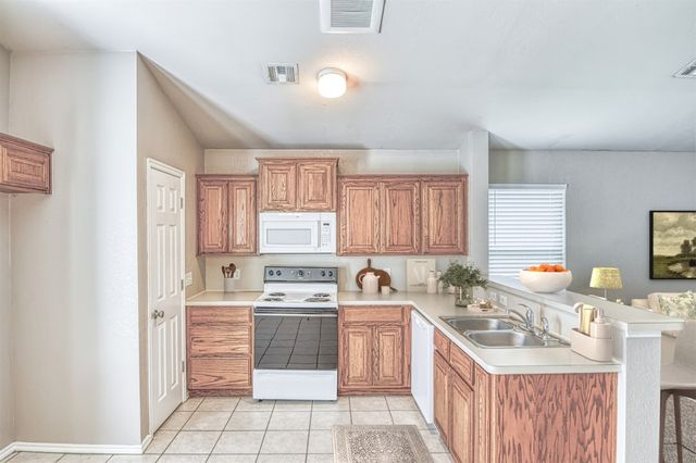 3412 Chester Terrace, Yukon, OK 73099