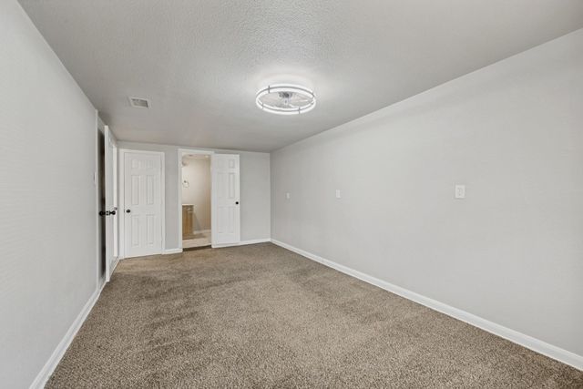 1913 San Antonio Street, Grand Prairie, TX 75051