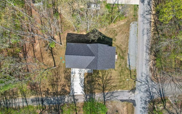 220 Progress Drive, Signal Mountain, TN 37377